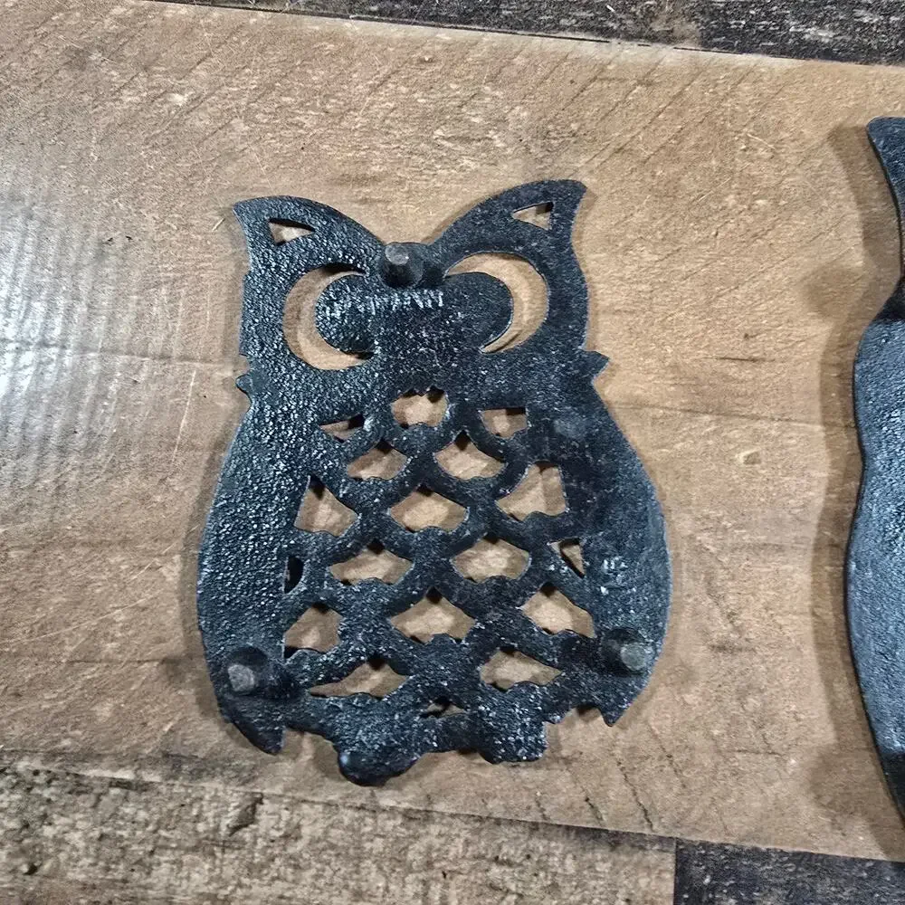 Retro Farmhouse Owl Trivets - Black Cast Iron - Set of 2